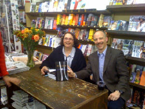 booksigning02nov2010.jpg